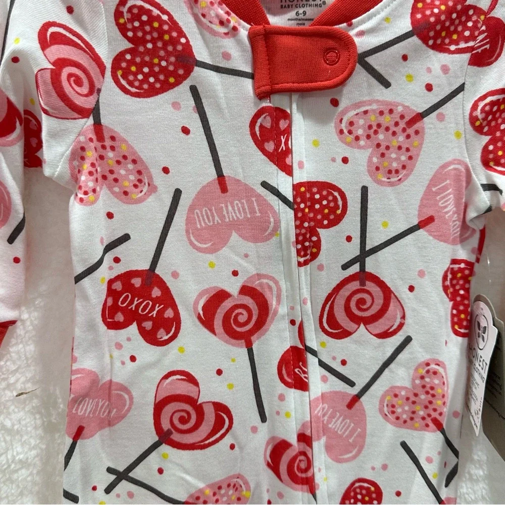 Candy Hearts Sleeper